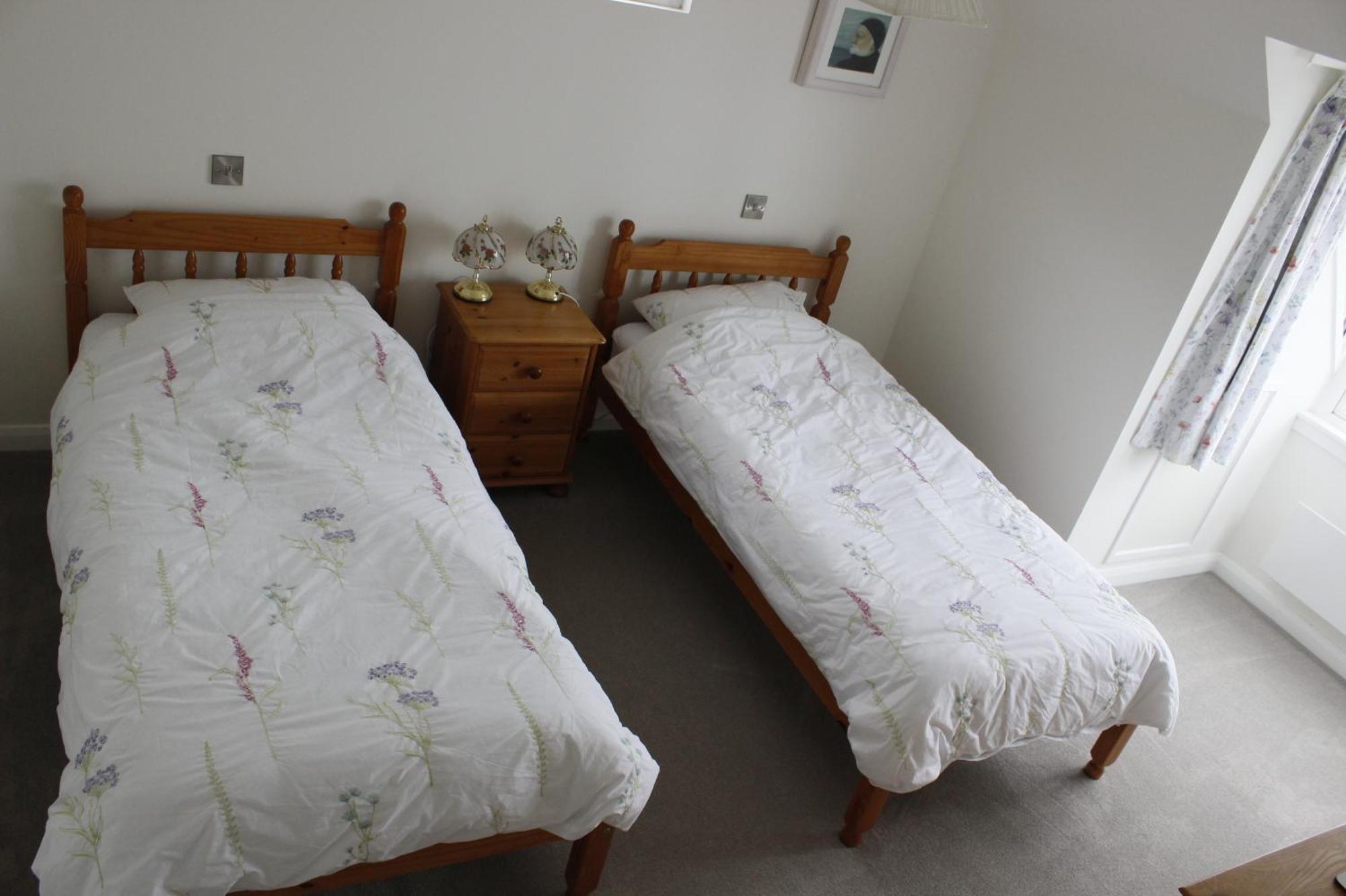Spinnaker Cadgwith Holiday Home ภายนอก รูปภาพ