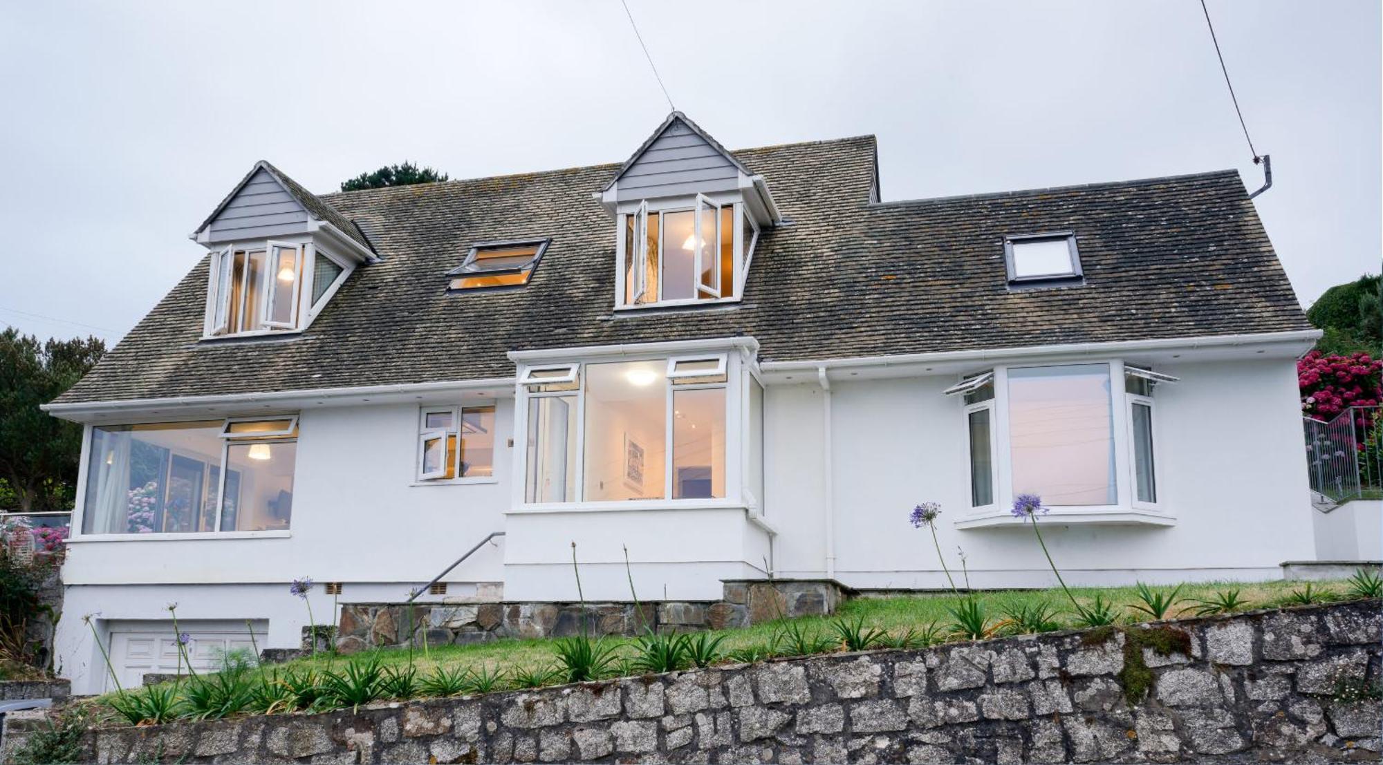Spinnaker Cadgwith Holiday Home ภายนอก รูปภาพ